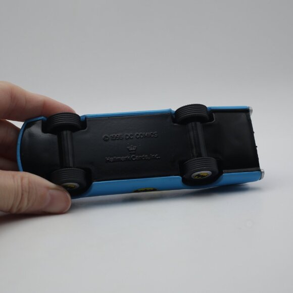 Vintage "Batmobile" Hallmark Keepsake Ornament 1995 - Picture 7 of 9